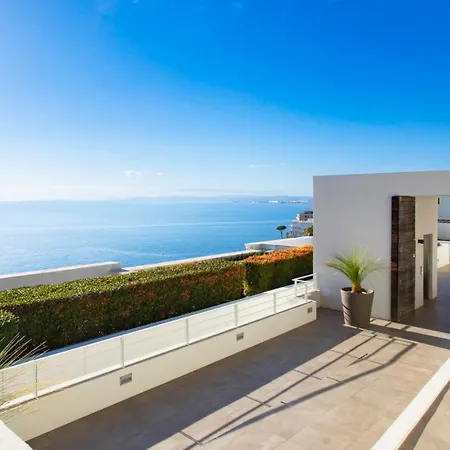Apartment #22 Staywiz Us - Duplex Panoramic Sea View 2bdr, Ac, Swimpool, Parking, Petanque *
