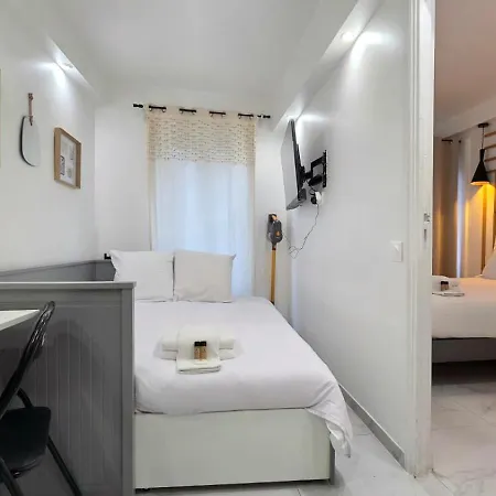 Apartment Compact & Charmant, à 2 Min De La Nice