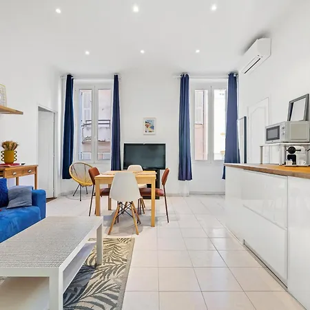 Renting - Grimaldi - Golden Square Location Fully Equiped Apartment Nice
