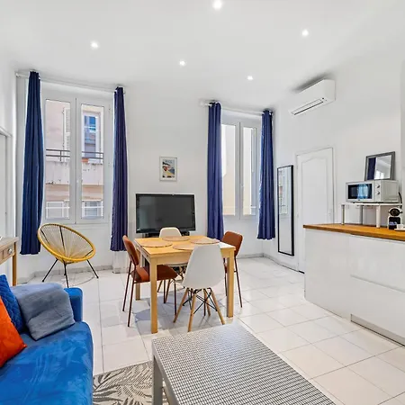 Apartment Renting - Grimaldi - Golden Square Location Fully Equiped Nice