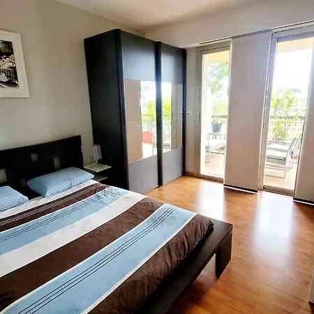 Duplex Apartment, Sea View And Swimming Pool Apartment