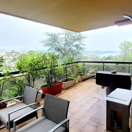Duplex Apartment, Sea View And Swimming Pool Apartment *