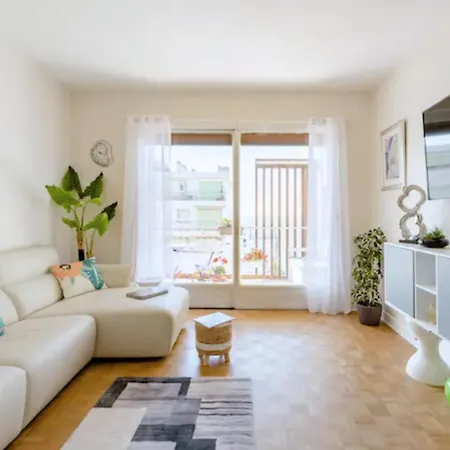Apartment 2bed 2bath Sea View Promenade Bright & Spacious! Bravostaysriviera *