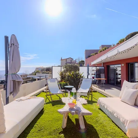 Hill A Terrasse 130m2, Vue Panoramique, Piscine, Parking Prive, Climatisation, Wifi *