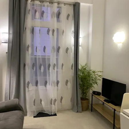 élégant T2 Au Calme Appartement *