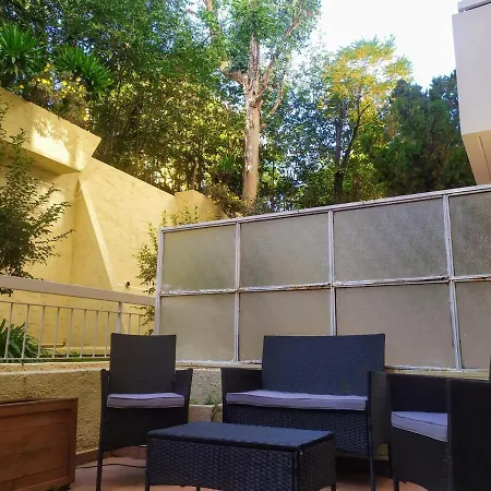 Secret Garden, Ideal For 2,large Terrace Apartment Nice
