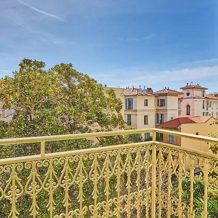 Odalys - Centre Aparthotel 3*