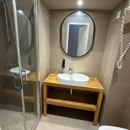 De La Mer Hotel 2*