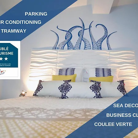 Coulee Verte, Parking, Central By Nicesitter