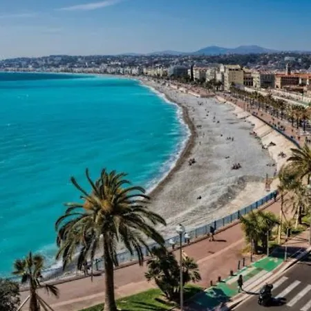 Super Au Cœur De Nice! Bonnes *