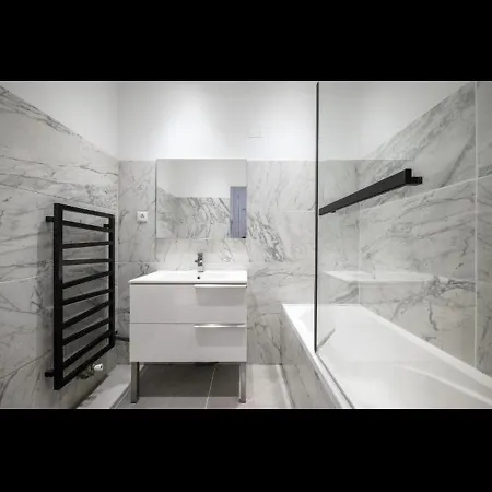 Appartement Super Au Cœur De Nice! Bonnes *