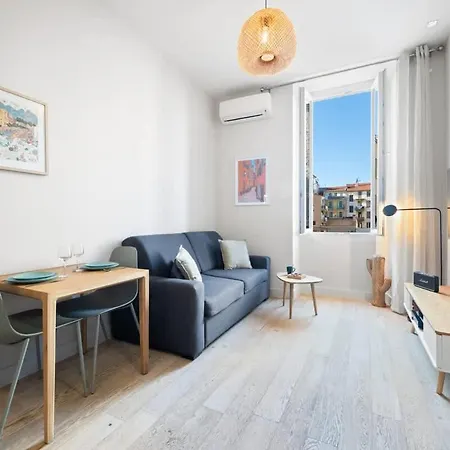 Saint Jean Baptiste, Pour 2 Personnes Garibaldi, Coulée Verte Appartement