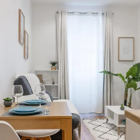 Pertinax Cosy 2 Pièces Au Coeur Du Centre De Ac *