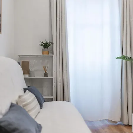 Pertinax Cosy 2 Pièces Au Coeur Du Centre De Ac *