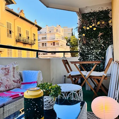 Apartment Palais Des Arts Terrasse Cosy Parking Prive 150m Clim Wifi