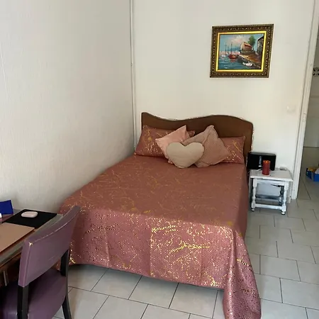 Private Near The Port Old Town Homestay *