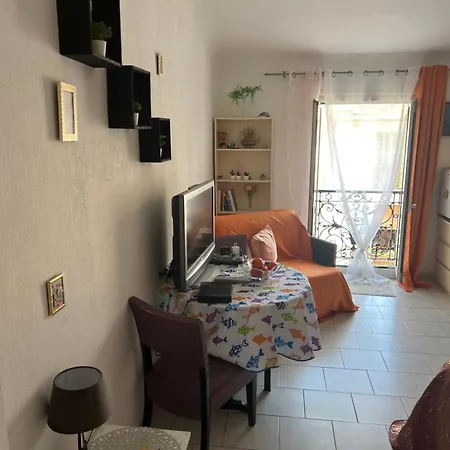 Homestay Private Near The Port Old Town *