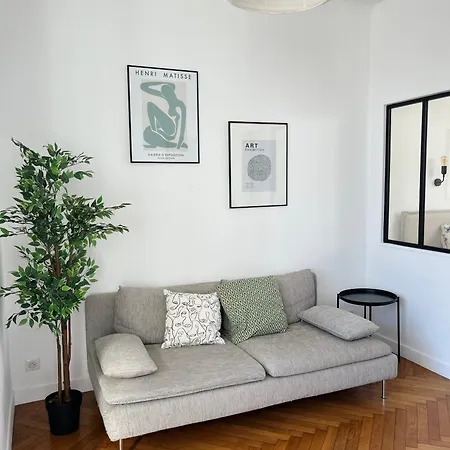 Apartment Exclusive Floor -