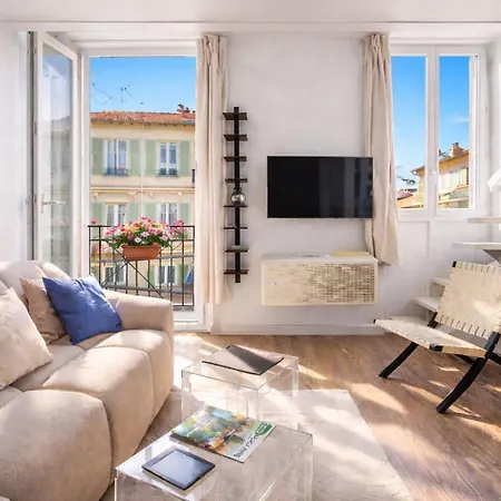 Apartment French Riviera Escapade - Steps From The