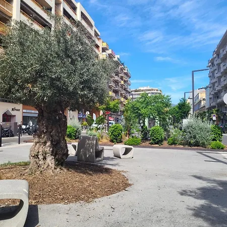 Apartment Valery Close To Prom Des Ideal For 2 Ac Nice