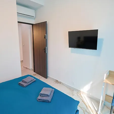Apartment Small Paradise 4 Cozy With Ac