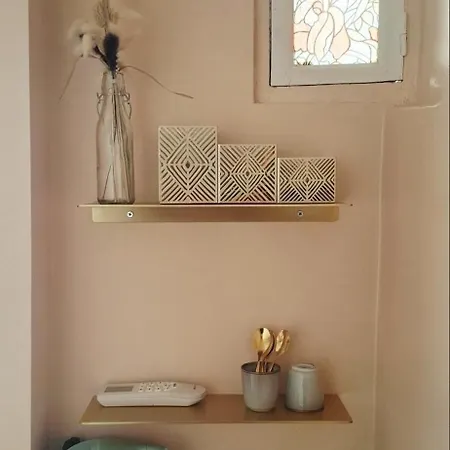 Arty&colorée En Plein Cœur De *