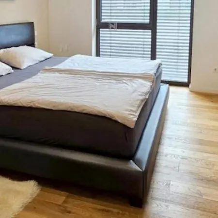 Holiday home Ideal Pour Les Tobias Nice