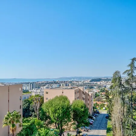 Sea View And Premium Comfort With Ac And Wifi Apartment *