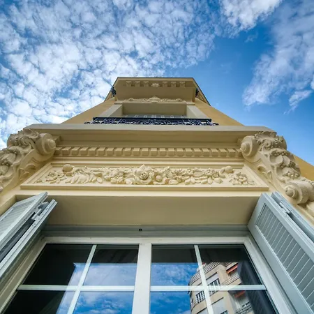 Appartement Stylish 1-bedroom Minutes From Beach&promenade *