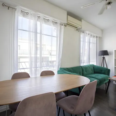 Air-conditioned Apartment