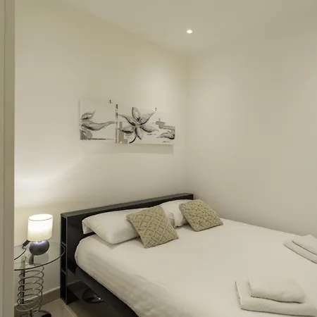 #33 Staywiz Us - Heart Of Old Town 5mins Walk To * Nice