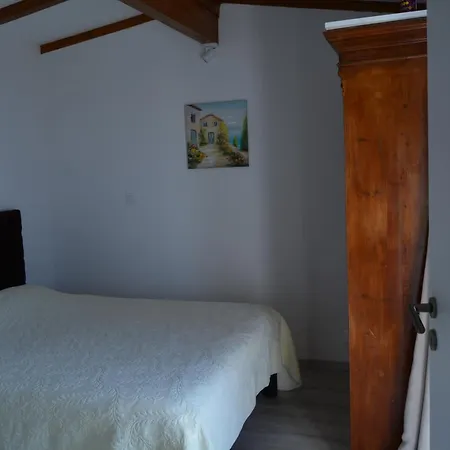 2 Et Salon Apartment