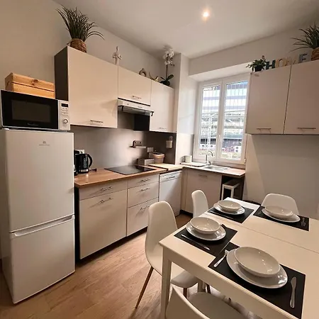 Apartment Moderne 3 Chambres, 2 Douches, Proche Gare, Wifi