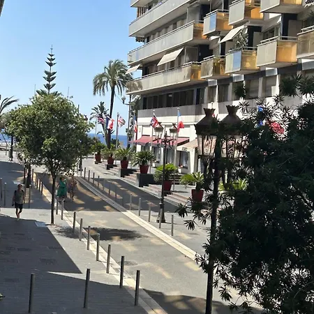 Beachside Chic - Carré D'or - * Nice