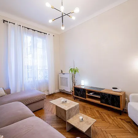Appartement Grand 2p 52m2 Centre Nice-gare 3min-clim-6 Pers-plage 8min