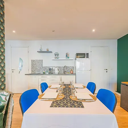 Loft - Tram - Promenade Des - Airport Apartment *