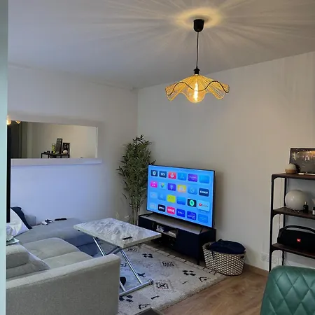 2 Pieces Renove Avec Magnifique Vue Et Parking Apartment Nice