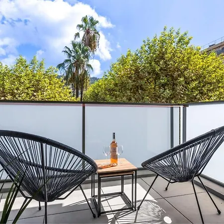 Appartement Du Port With Park View Nice