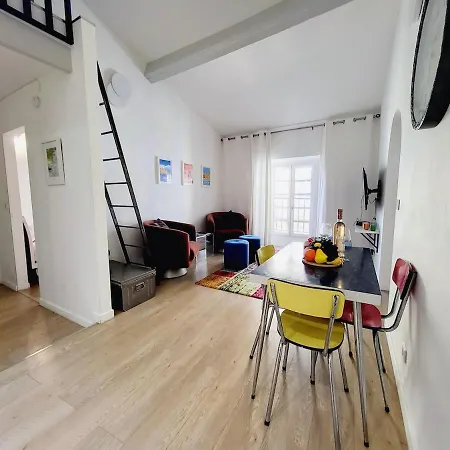Aux Portes Du Vieux-nice - 2chambres / 4 Personnes - & A/c