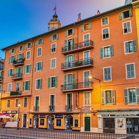 Apartment Aux Portes Du Vieux-nice - 2chambres / 4 Personnes - & A/c
