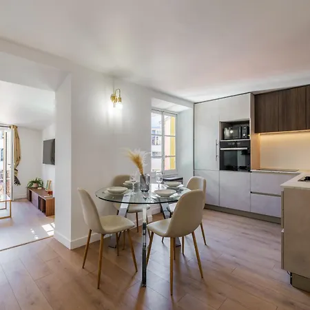 Bright 3 Close To Place Massena Apartment *