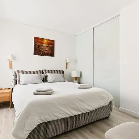 3br Flat With Sea View Balcony - Pool & Parking Nice