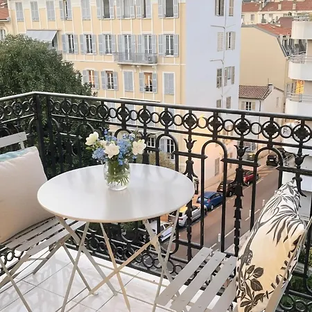 Moderne Pour 3 Pers Hyper Centre Proche Jean Medecin Nice