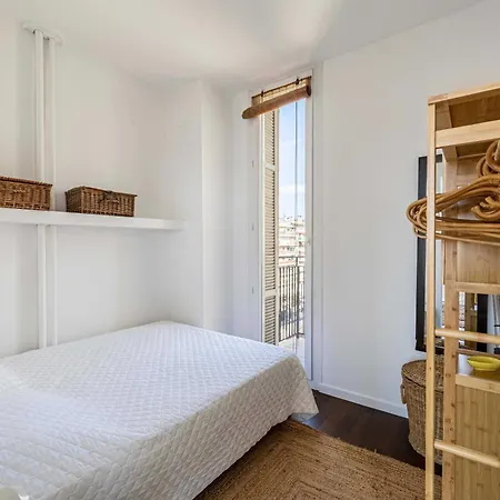 Fair-conditioned Seafront - Apartment *