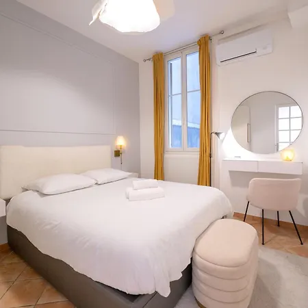 Grand 2p 52m2 Centre Nice-gare 3min-clim-6 Pers-plage 8min Appartement