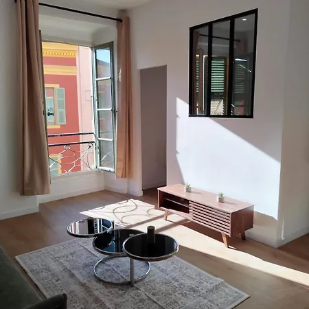 Apartment Magnifique 2 Pieces Place Massena *