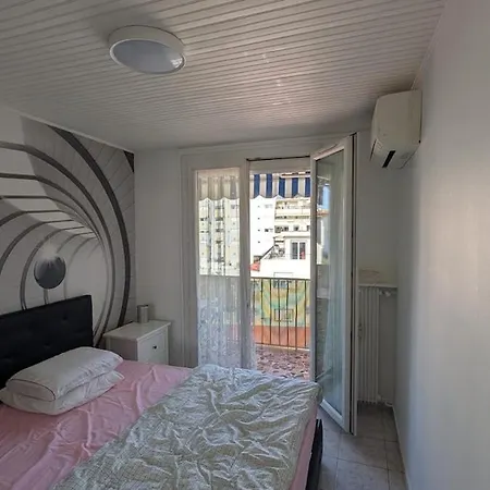 Very With Sea View Close To Airport Apartment Nice