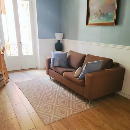 Appartement Carras Plein De Charme Climatisé à 3 Min De La Plage,1min Tram