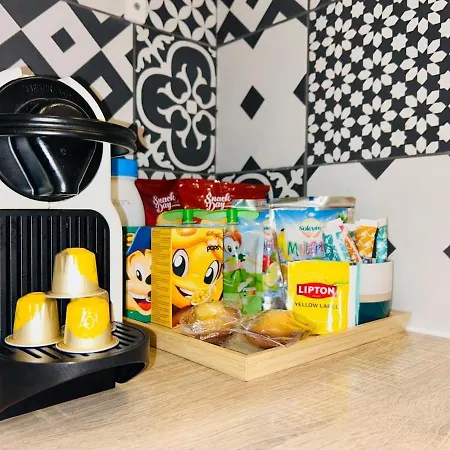 Old Town Immersion-breakfast-central-self Check-in Apartment Nice