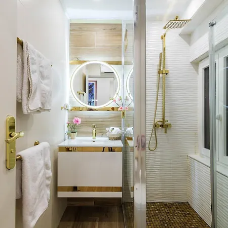 9 Rue Pairoliere Apartment